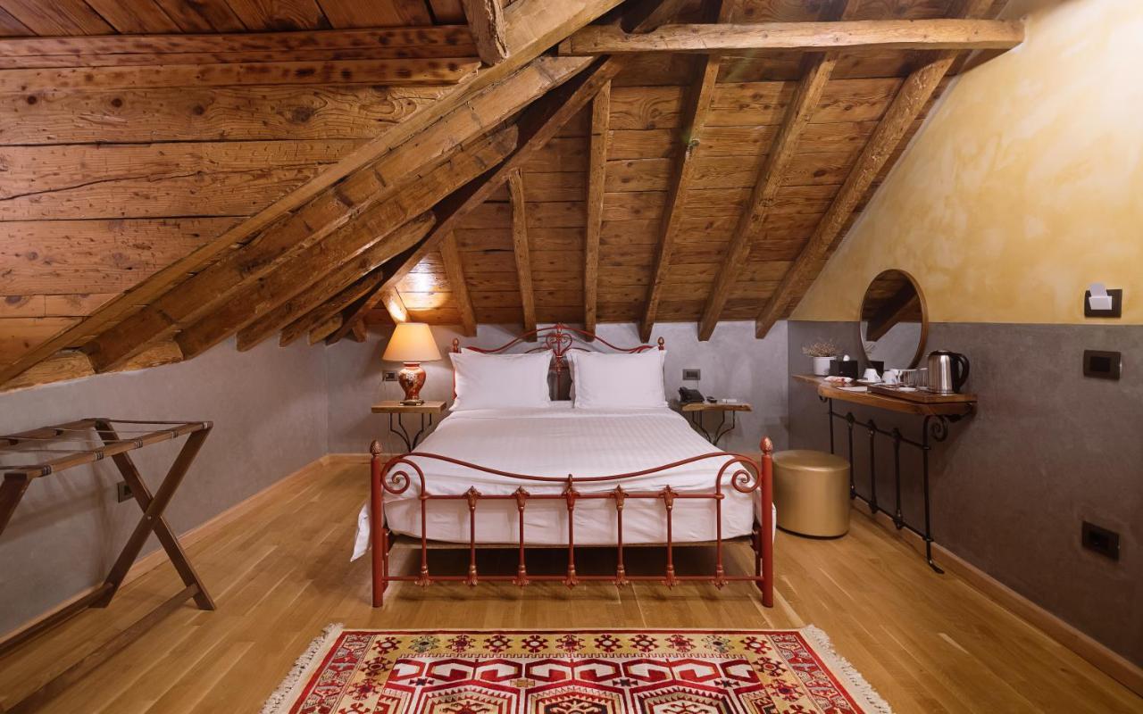 Tresor Art Boutique Hotel Korcza Zewnętrze zdjęcie